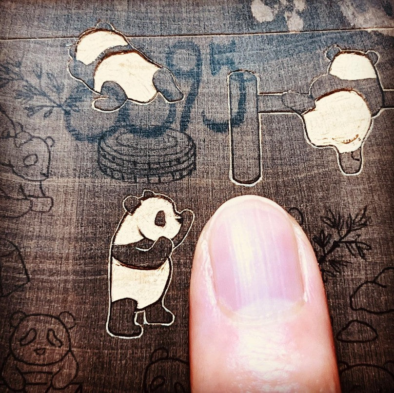 Hideshi Yoshida - パンダまみれ (Pandas Everywhere!)