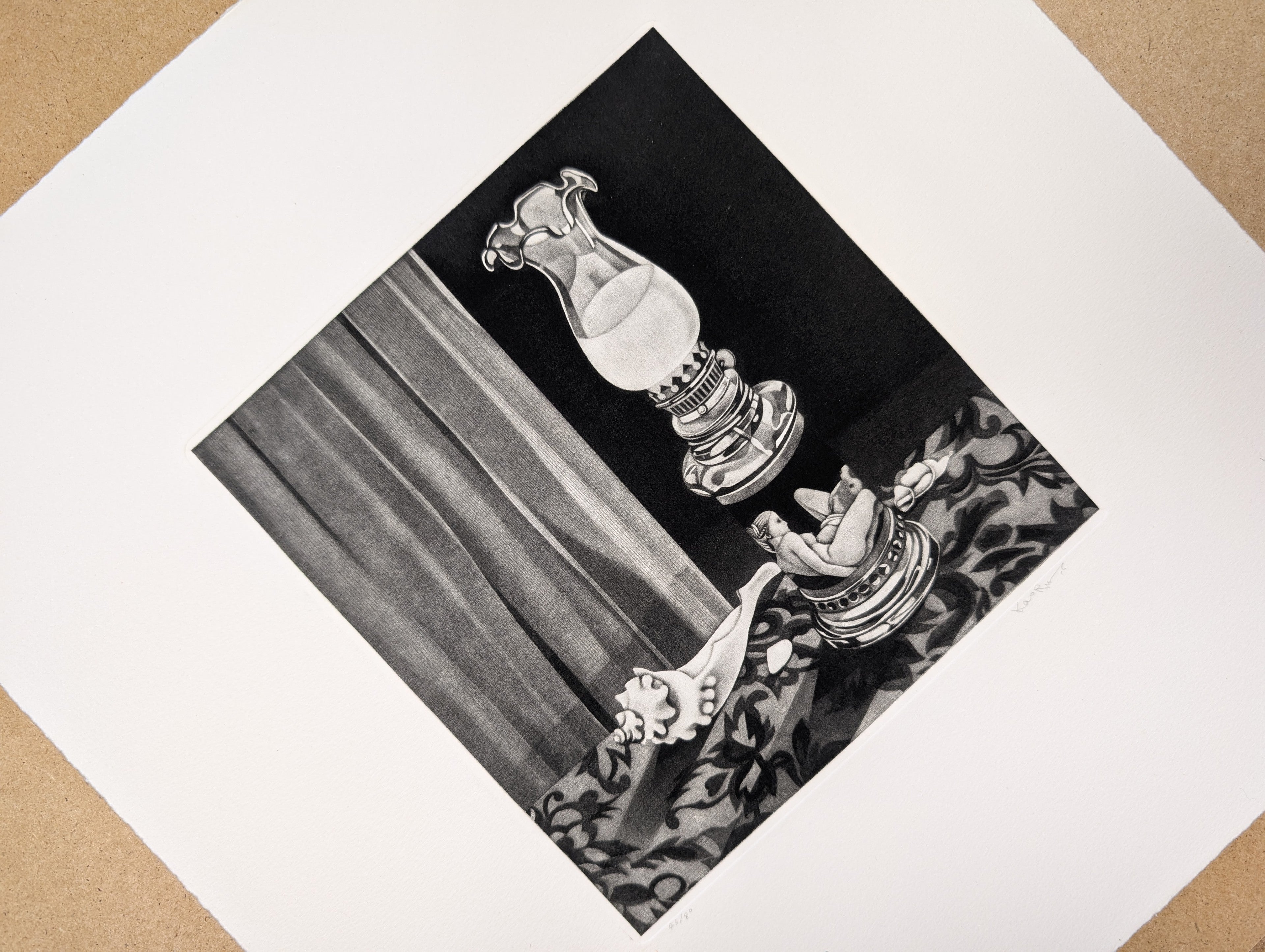 Kaoru Saito - ランプと貝殻 (Lamp & Seashells)